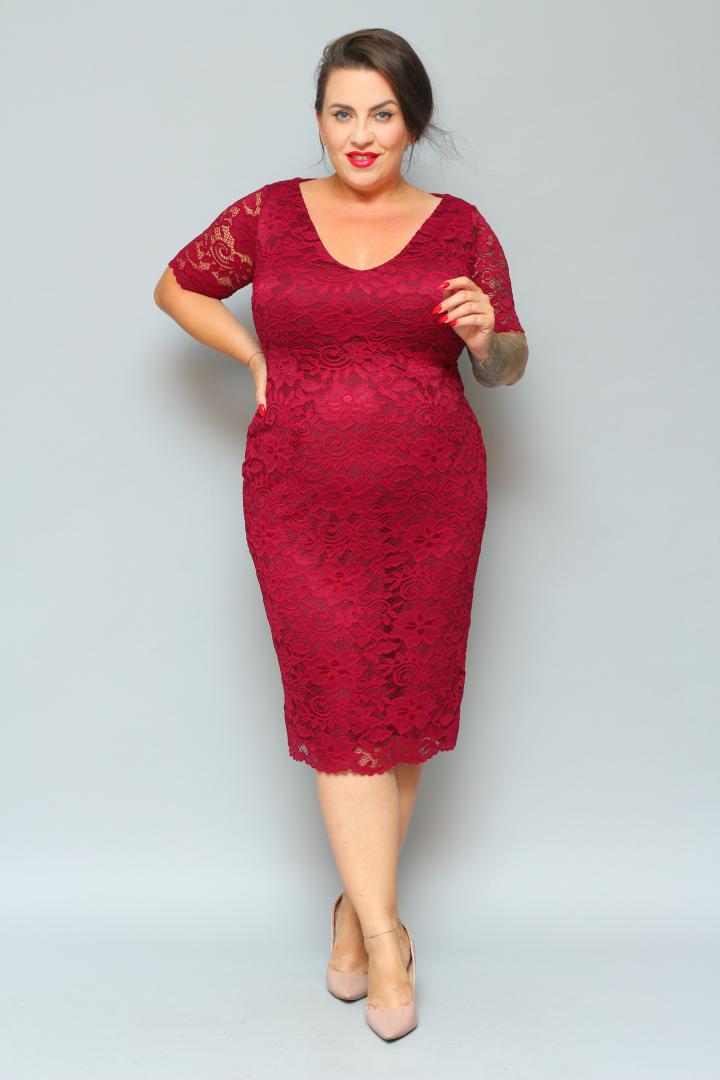 Sukienka Laura ołówkowa koronkowa dekolt V bordo kwiatki - obrazek 3