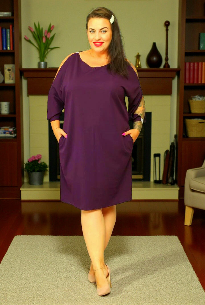 Sukienka Chiara oversize cekiny cyrkonie burgund gładka