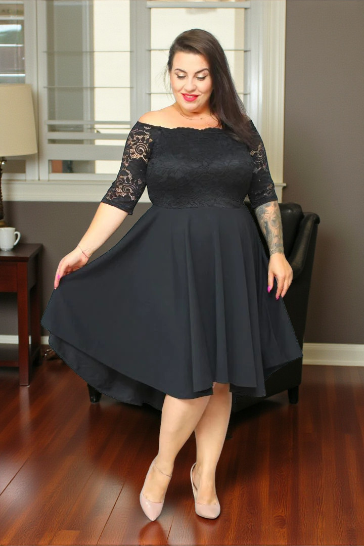 Sukienka Carmen rozkloszowana koronkowa czarna gładka - obrazek 3