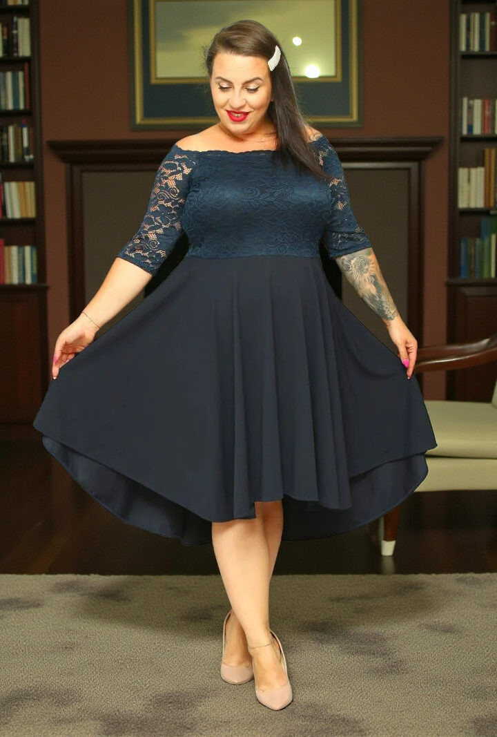 Sukienka Carmen rozkloszowana koronkowa granat gładka