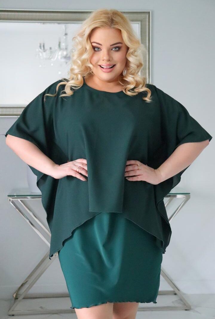 Sukienka Kama z prostokątną szyfonową narzutką butelkowa zieleń