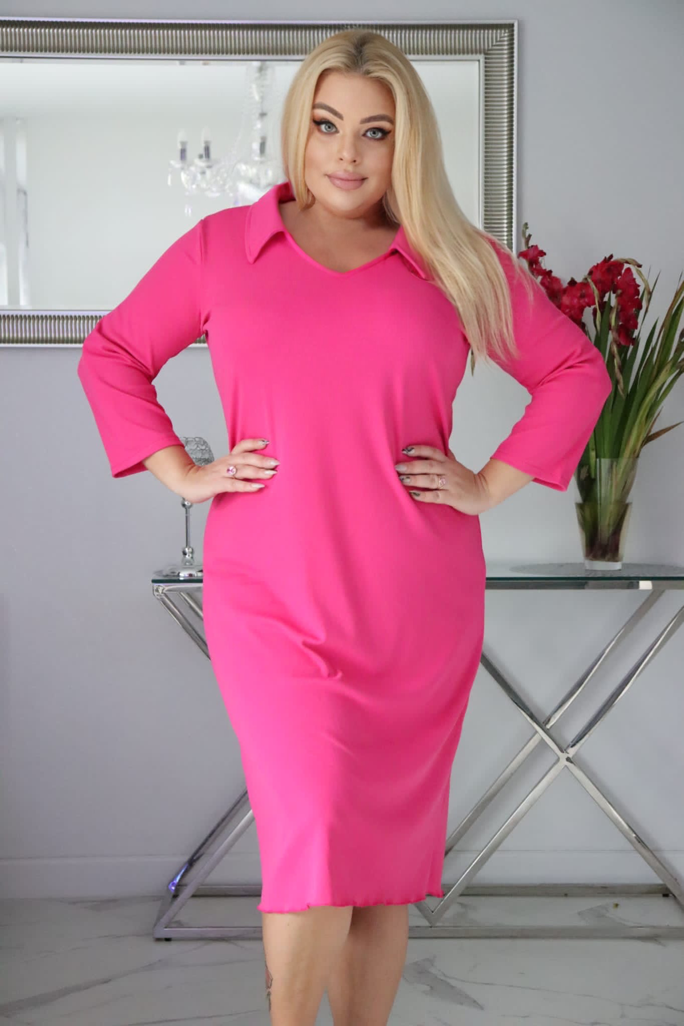 Sukienka Galina dzianina z kołnierzykiem amarantowa - obrazek 5