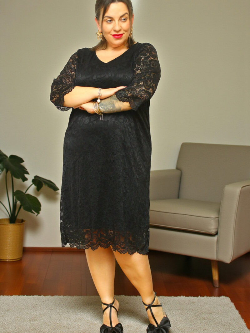 Sukienka Manola trapezowa koronkowa czarna