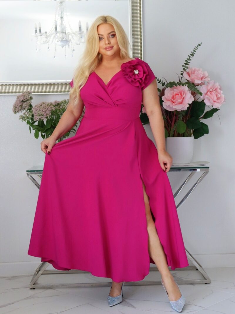 Olśniewająca sukienka Piwonia z wyjątkowym ręcznie szytym kwiatem i cyrkoniową ozdobą! Poczuj się wyjątkowo! Zobacz film jak się układa! FUKSJA
