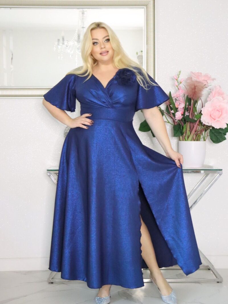 Masz już sukienkę na specjalną okazję? Zobacz model "Asteria" i przestań szukać a zacznij olśniewać! GRANATOWA SHINE!